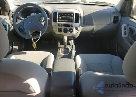 2006 Ford Escape Xlt from USA, damaged, VIN 1FMYU03136KD18375